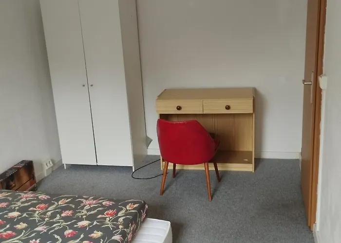 A Cosy And Bright With Good Lighting Privatunterkunft