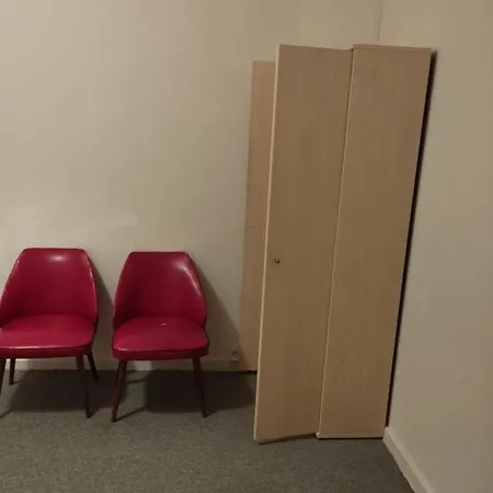 A Cosy And Bright With Good Lighting בית אירוח *